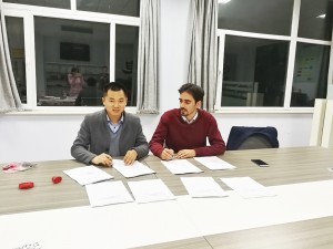 伊朗客戶到我公司簽訂合同