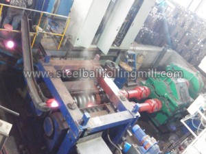 ?120鋼球輥鍛生產線應用現場